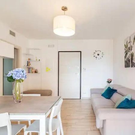 Emme Apartment Cagliari Buitenkant foto