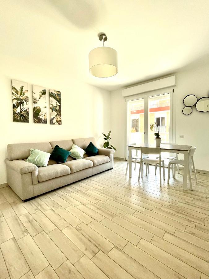 Emme Apartment Cagliari Buitenkant foto
